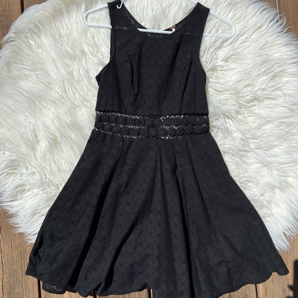 Free People Black Lace Crochet Daisy Dress - Picture 4 of 6